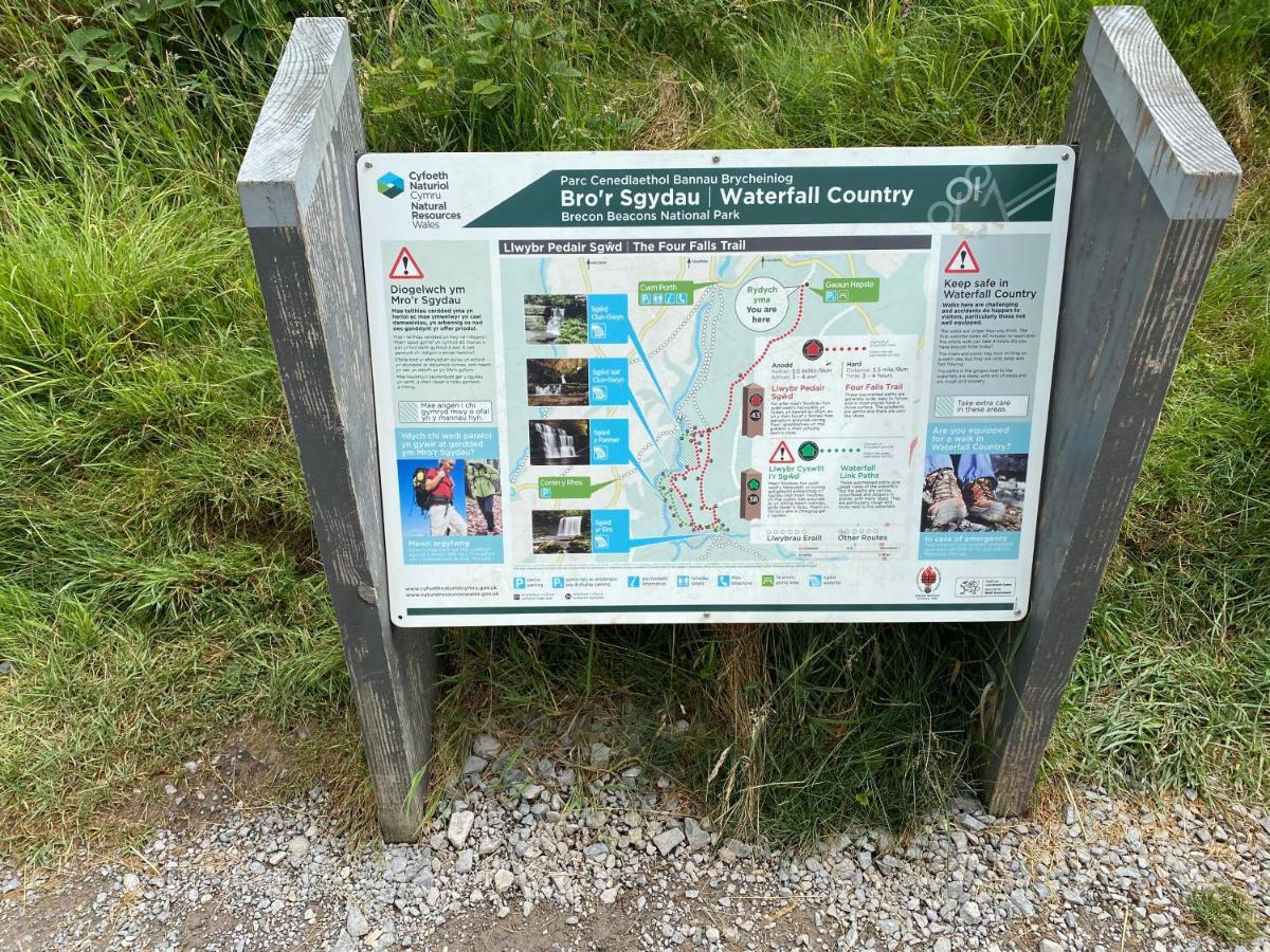 הוילה אברדייר The Cwtch, Log Fire, Sleeps 6, Nr Zip World, Brecon And Bike Park Wales מראה חיצוני תמונה